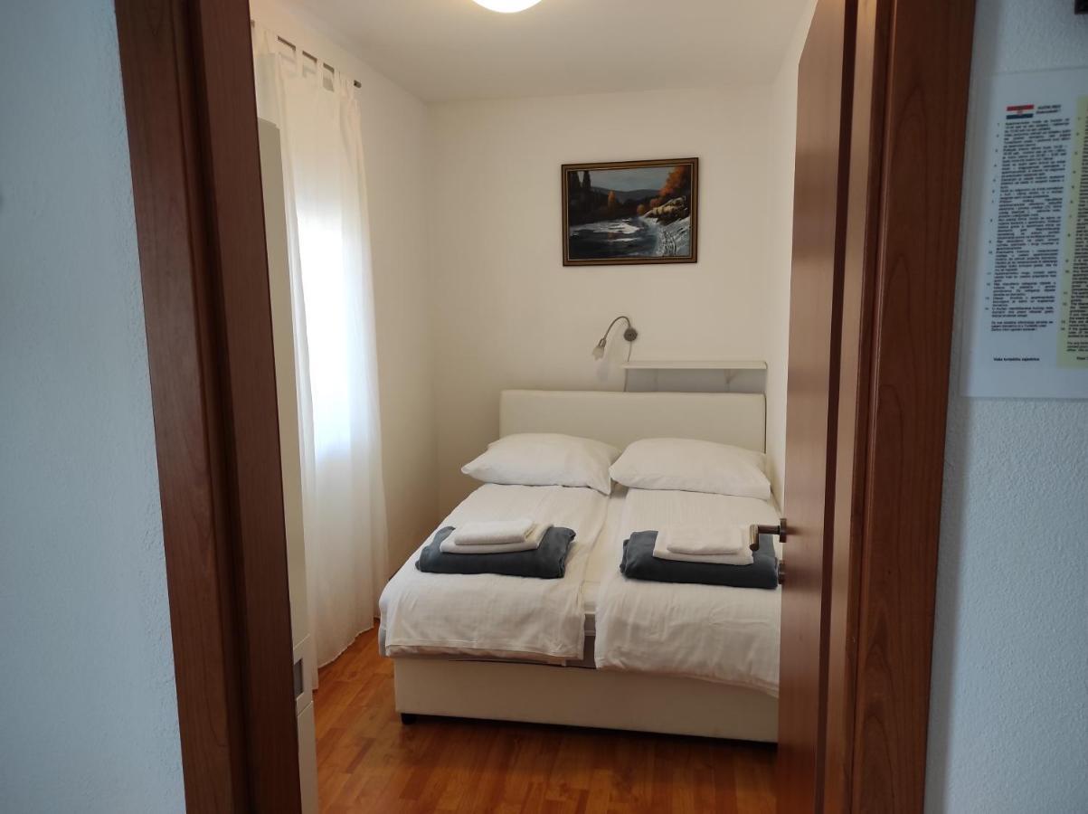 Apartment Joy II Sibenik Bagian luar foto